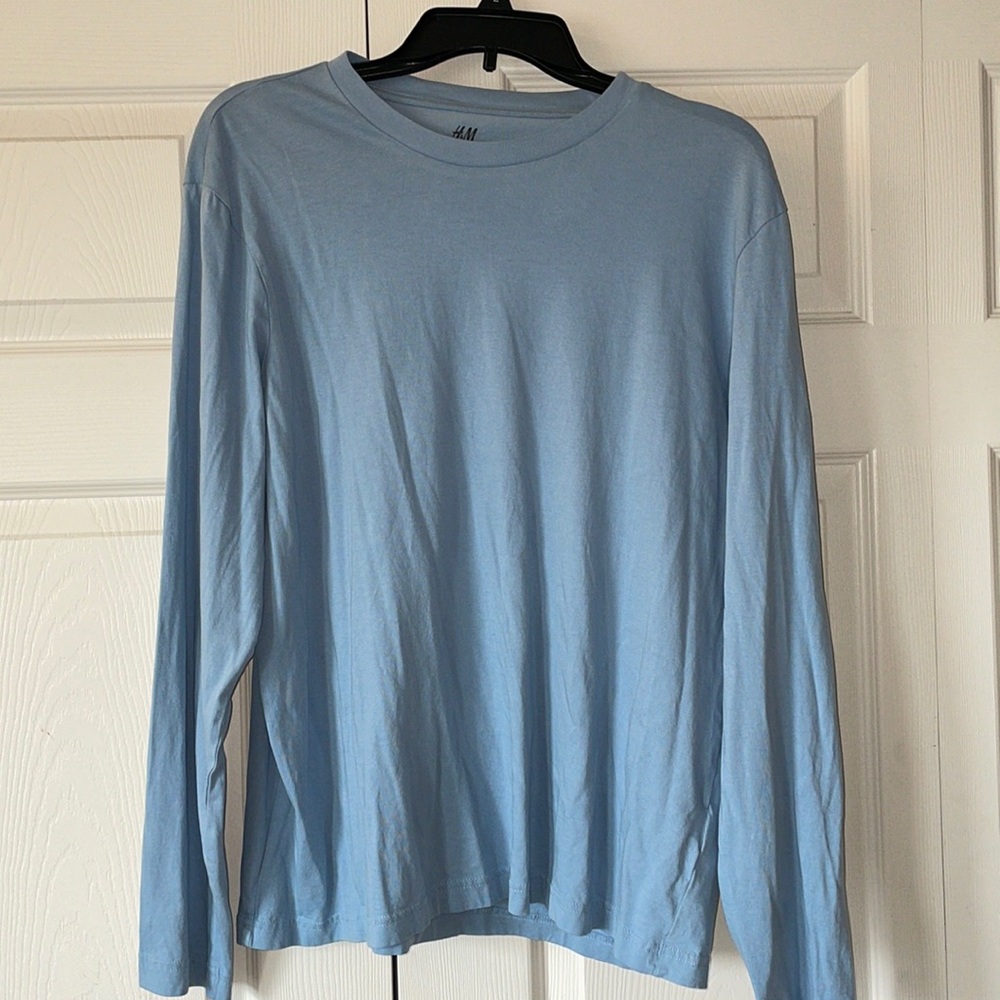 Baby blue long sleeve t-shirt